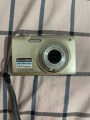 nikon coolpix s2500