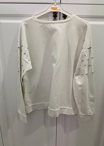 Düğme Detaylı Beyaz Kadın Sweatshirt - Görsel 5