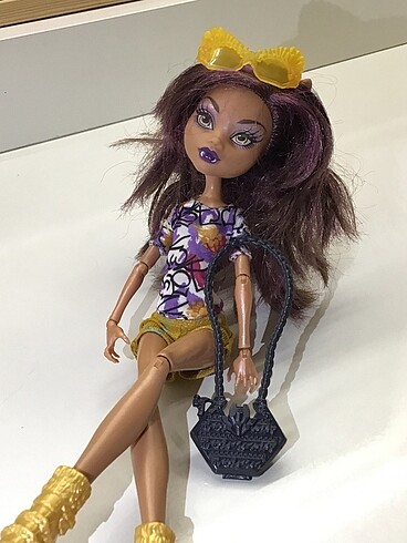 clawdeen monster high boo york serisi