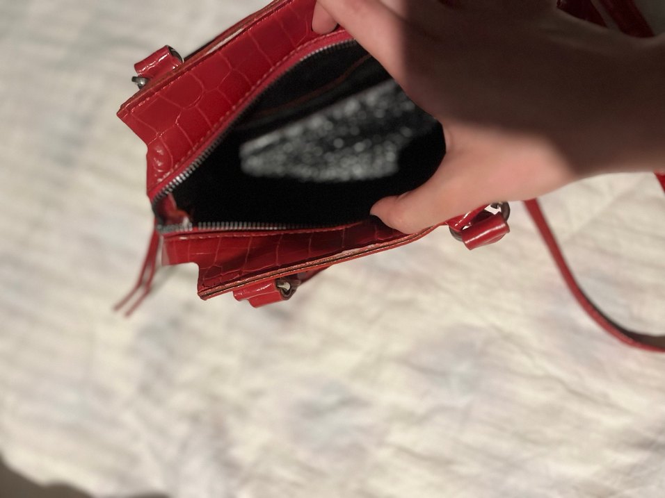 Kırmızı timsah desen çanta - Görsel 3