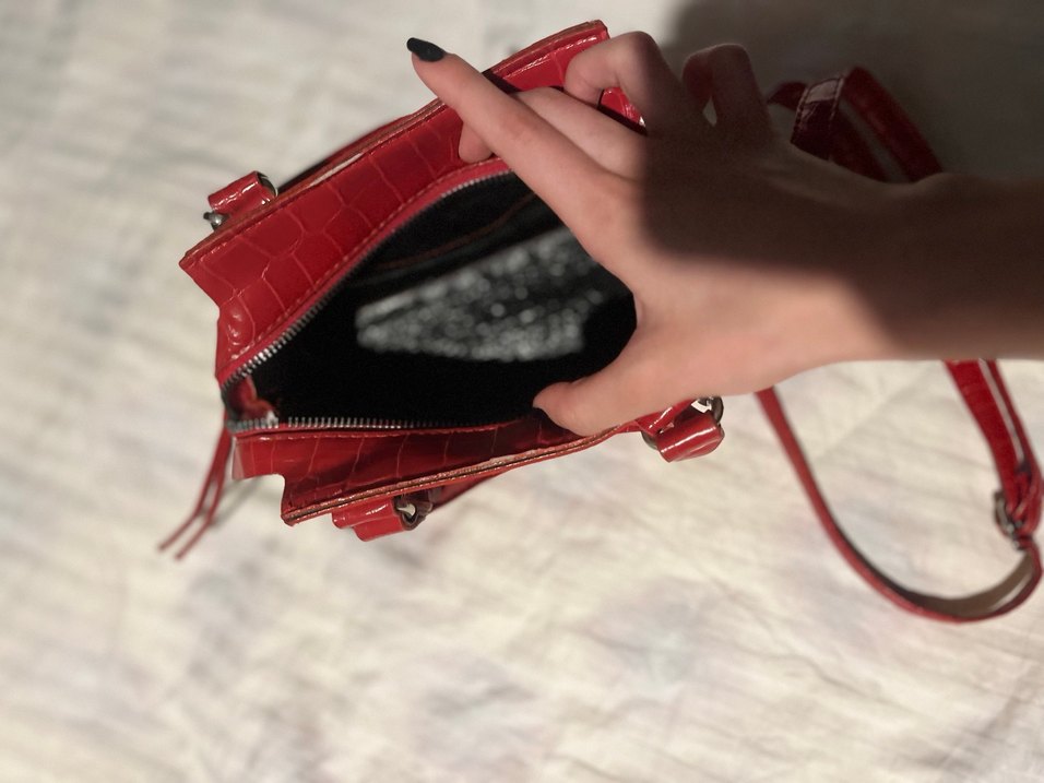 Kırmızı timsah desen çanta - Görsel 4