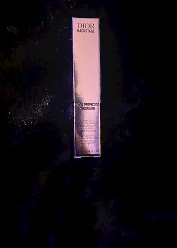 Dior Backstage Kapatıcı - Görsel 3