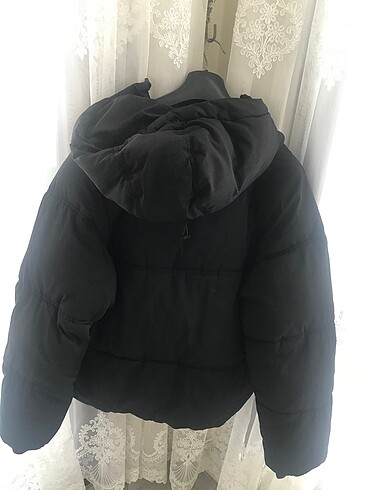 s Beden siyah Renk Pull and Bear şişme mont