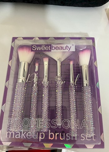 Pastel Mor Profesyonel Makyaj Fırçası Seti - Görsel 2