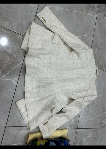 Düğmeli Kısa Bej Kadın Blazer Ceket - Görsel 2