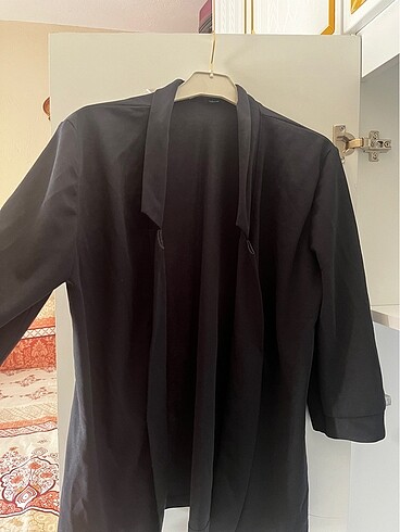 Alexi Andriotti Blazer