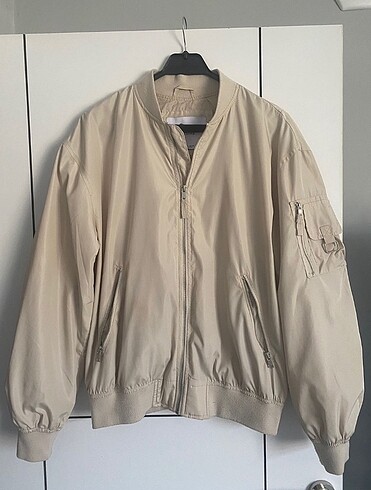BOMBER MONT CEKET