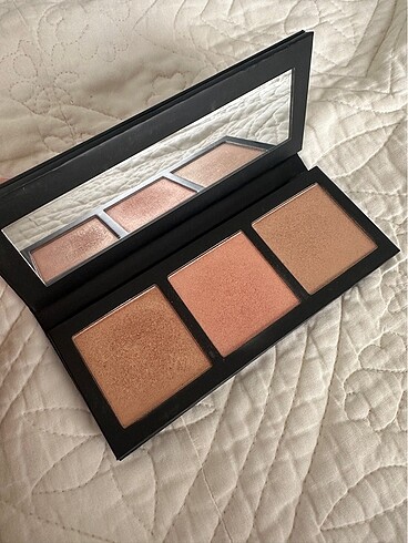 MAC MAC Hyper Real Glow Shimmy Peach Palet