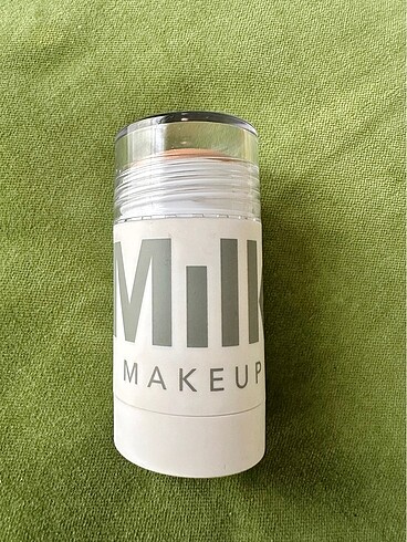 Milk Makeup Lit Buyuk Boy Aydinlatici Stick