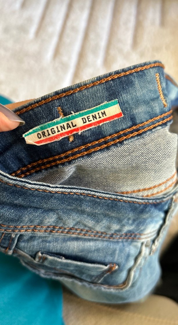 Düğmeli Gri Mavi Mini Kot Şort - Görsel 5