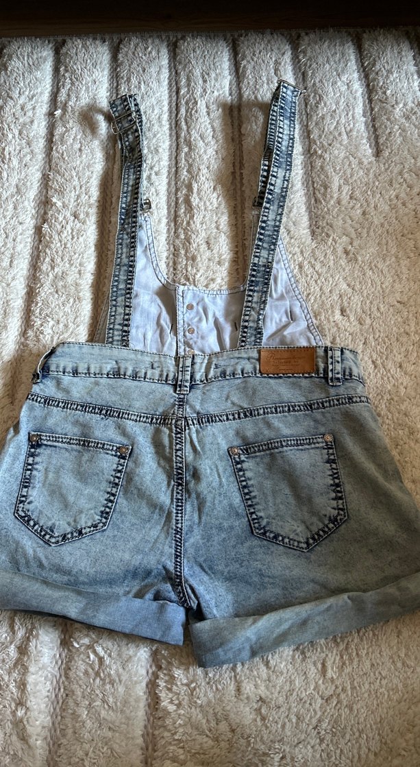 Kadın Gri Batik Desenli Kot Şort Tulum - Görsel 2