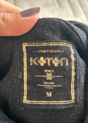 Siyah Kapüşonlu Baskılı Kadın Sweatshirt - Görsel 3
