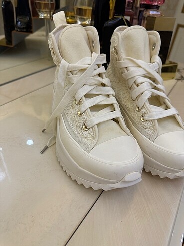 37 Beden ten rengi Renk Orjinal Converse