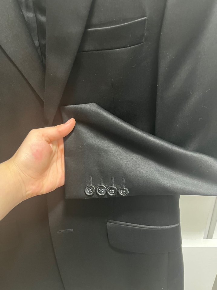 Erkek Siyah Düğmeli Takım Elbise - Görsel 3