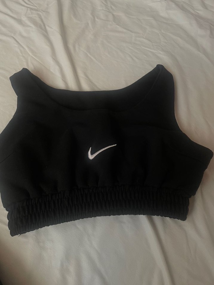 Nike Siyah V Yaka  Midi Tişört ve eşofman takımı - Görsel 4