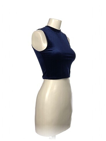 H&M H&M Bluz %70 İndirimli.