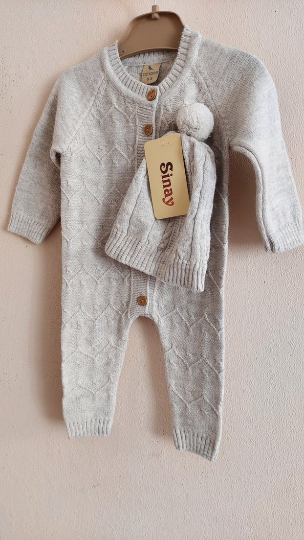 Gri Örgü Bebek Tulum ve Şapka Seti - Görsel 2