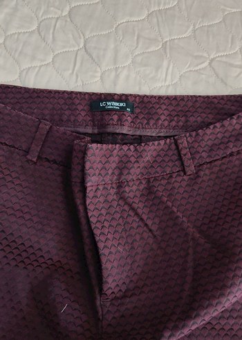 LC Waikiki Bordo Düğmeli Kadın Kumaş Pantolon
