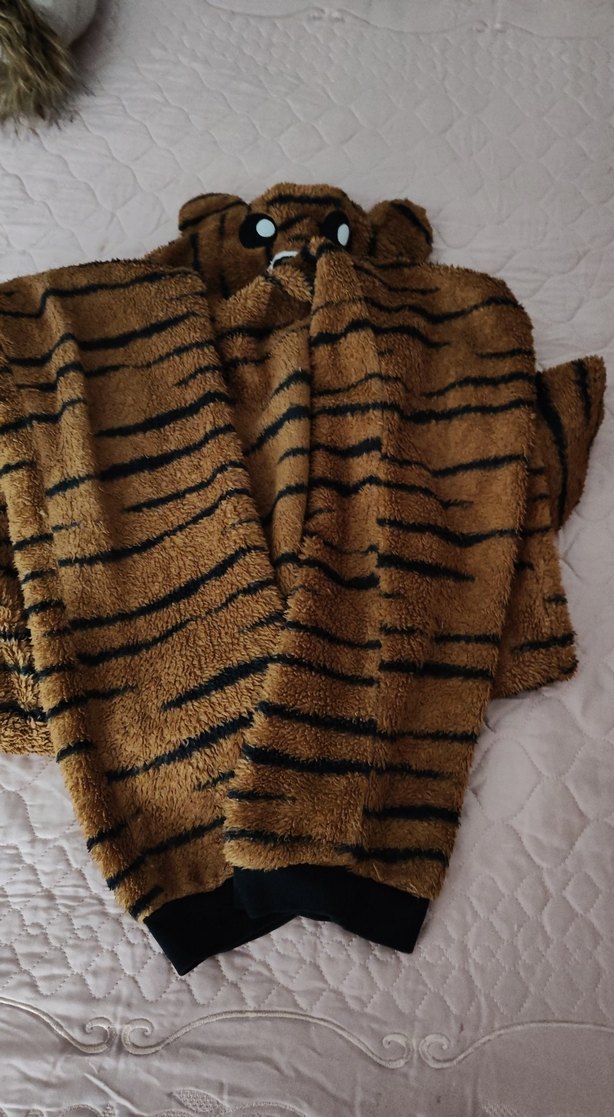 Kahverengi Zebra Desenli Kürklü tulum - Görsel 3