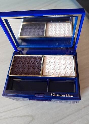 CHRISTIAN DİOR EYESHADOW DUO 895