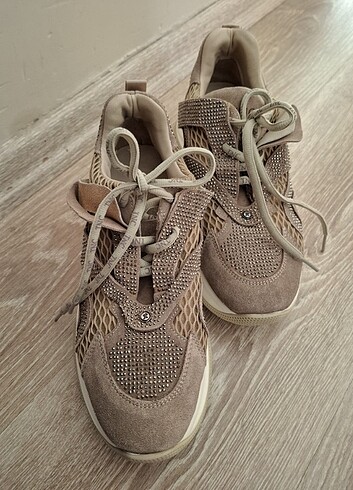 TAMER TANCA SNEAKER