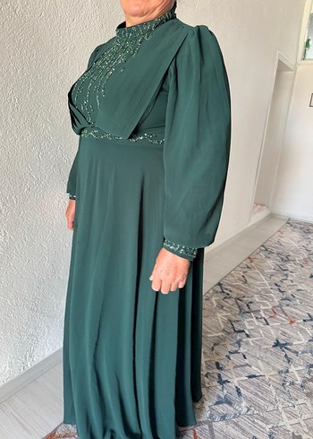 diğer Beden yeşil Renk Yeşil İşlemeli Uzun Kollu Abiye Elbise
