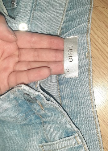 lusıo marka kot şort - Görsel 3