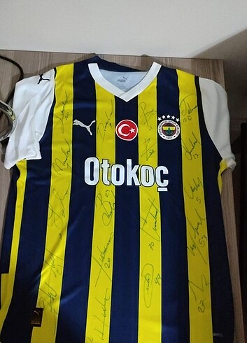 Fenerbahçe imzalı forma