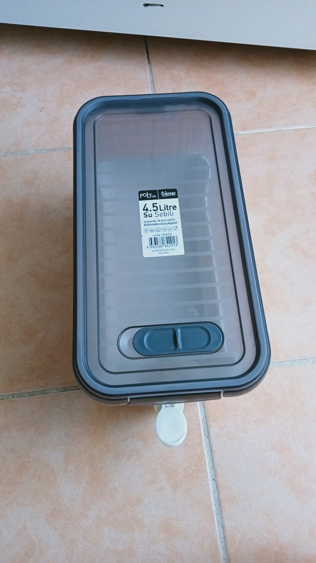 4.5 litre su sebili - Görsel 2