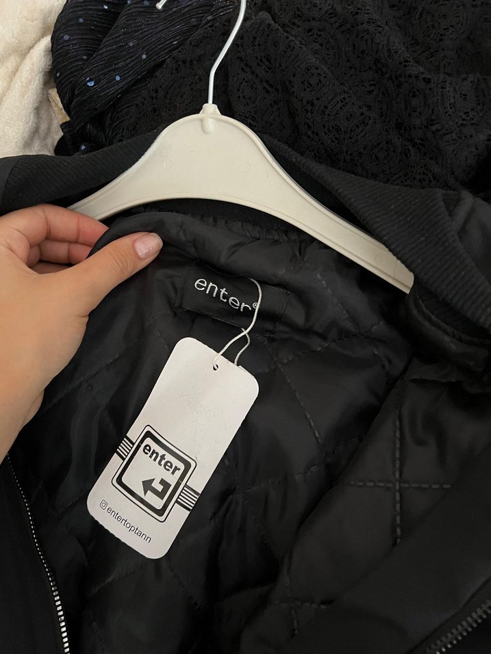 Kadın Siyah şişme mont - Görsel 3