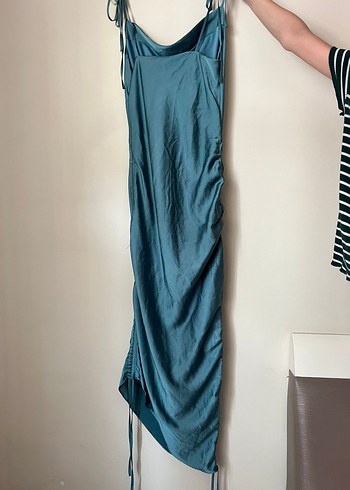 Trendyol milla  saten Uzun  Elbise - Görsel 3