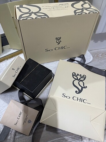 So chic zincir bileklik