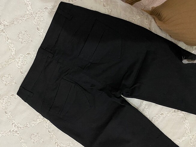36 Beden siyah Renk İspanyol paça pantolon