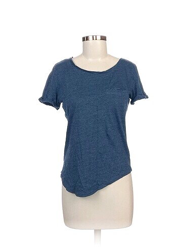 H&M Bluz %70 İndirimli.