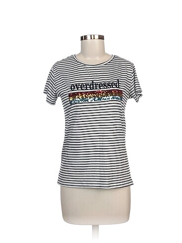 Koton T-shirt %70 İndirimli.