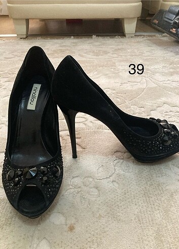 39 numara Topuklu ayakkabı 