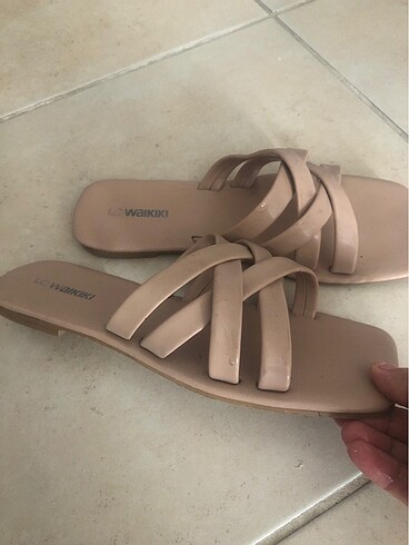 LC Waikiki Terlik