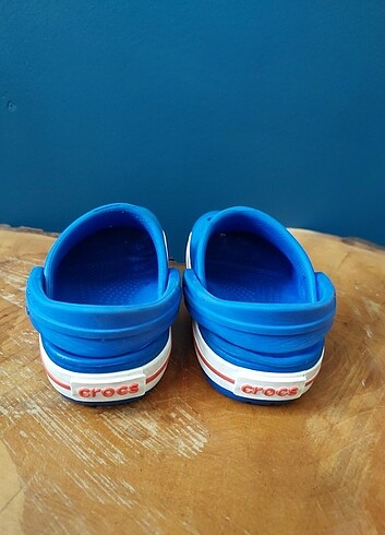 22 Beden mavi Renk Crocs 