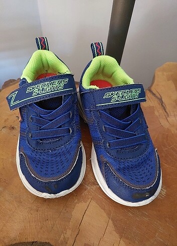 24 Beden Skechers