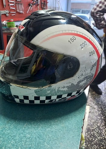 Beyaz Gri Sokak Stili Motosiklet Kaskı - Görsel 3