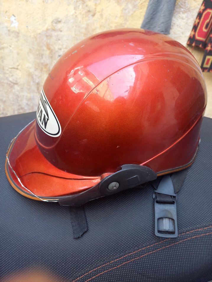 Kırmızı Parlak SWAN Motosiklet Kaskı - Görsel 4