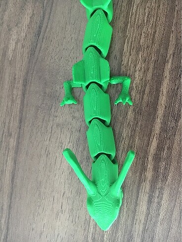  3d yazıcı ile yapılmış hareketli yılan