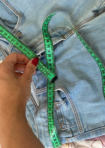 26 Beden mavi Renk Düğmeli Bohem Salaş Kesim Kadın Kot Pantolon