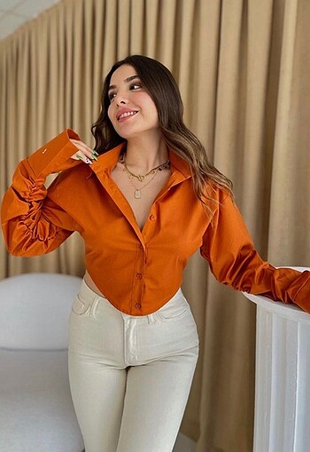 Crop gömlek