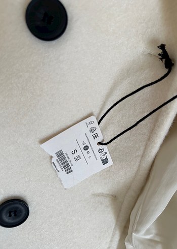 Bershka Düğmeli Beyaz Midi Kadın Yün Kaban