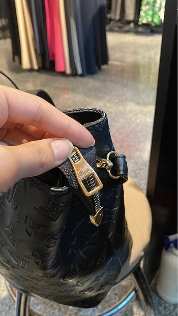 Louıs Vuıtton kadın kol çantası - Görsel 4