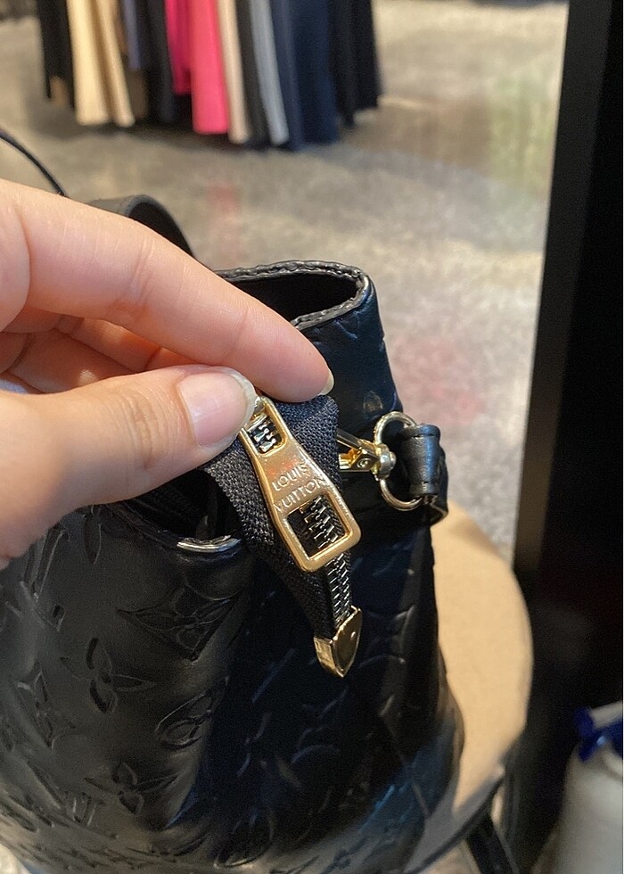 Louıs Vuıtton kadın kol çantası - Görsel 4