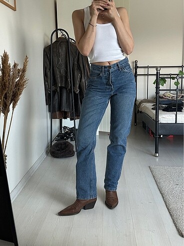 Cross Jean