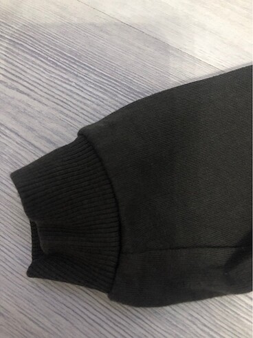 2 Yaş Beden siyah Renk H&M kız çocuk üst