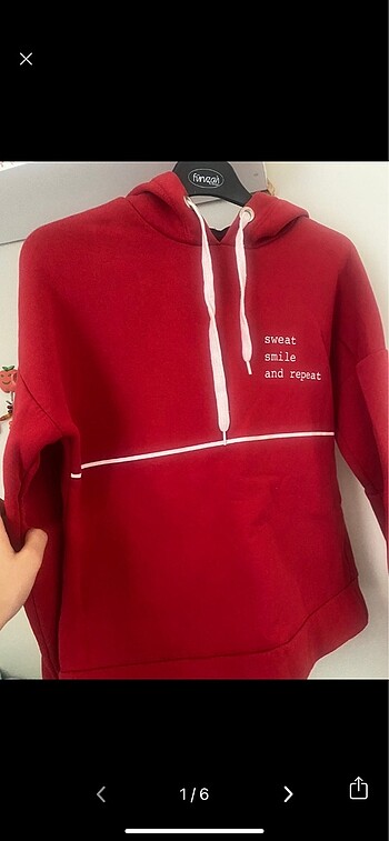 Sweatshirt